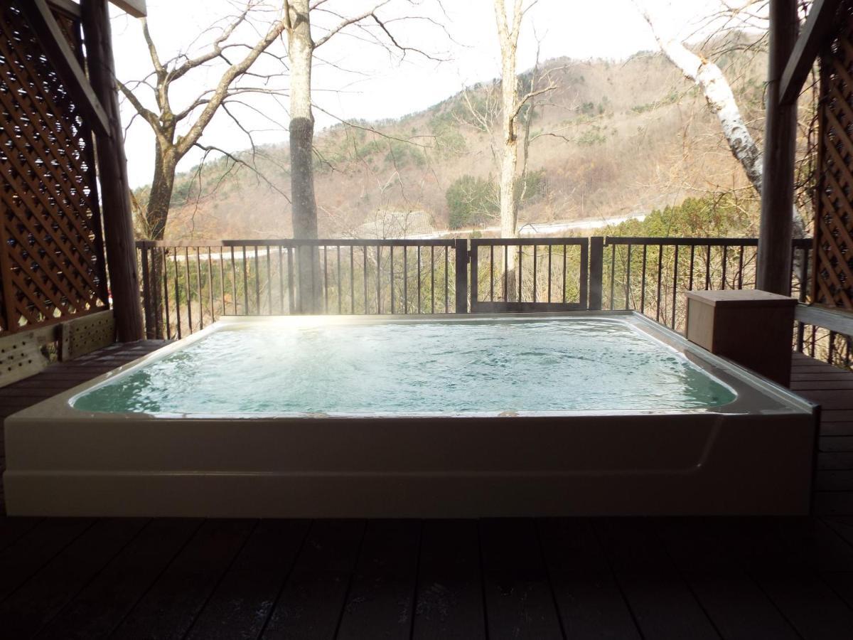 Pension Apple Kaminoyama Экстерьер фото