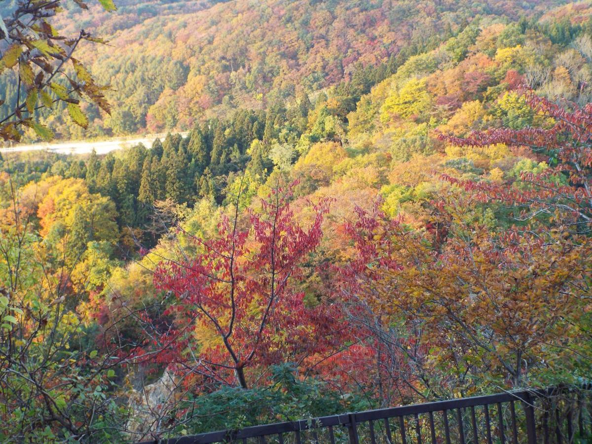 Pension Apple Kaminoyama Экстерьер фото